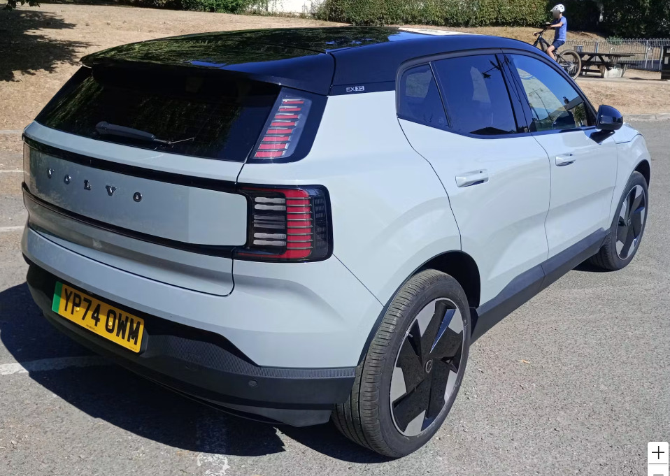 Volvo EX30 200Kw Sm Extended Range Plus 69Kwh Grey #2