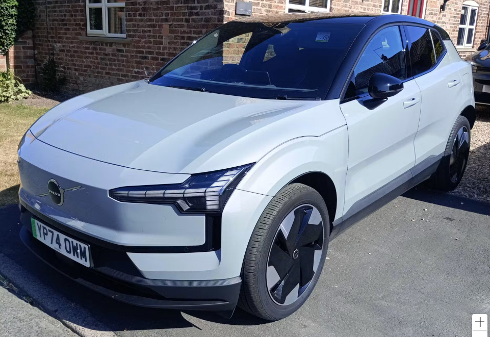 Volvo EX30 200Kw Sm Extended Range Plus 69Kwh Grey #3
