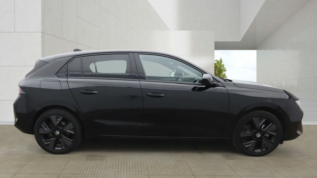 Vauxhall Astra 115Kw Gs 54Kwh Black #5