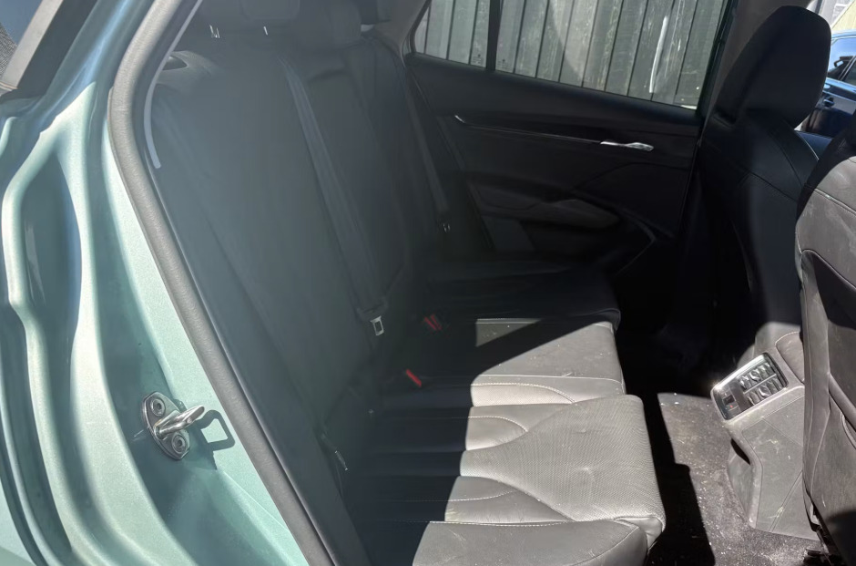 Skoda ENYAQ 132Kw 60 Ecosuite 62Kwh Silver #4