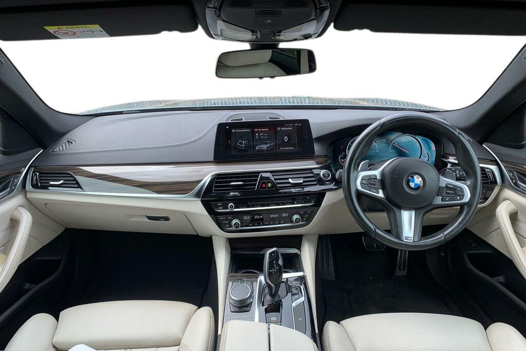 BMW 5 Series 520D Xdrive M Sport Blue #3