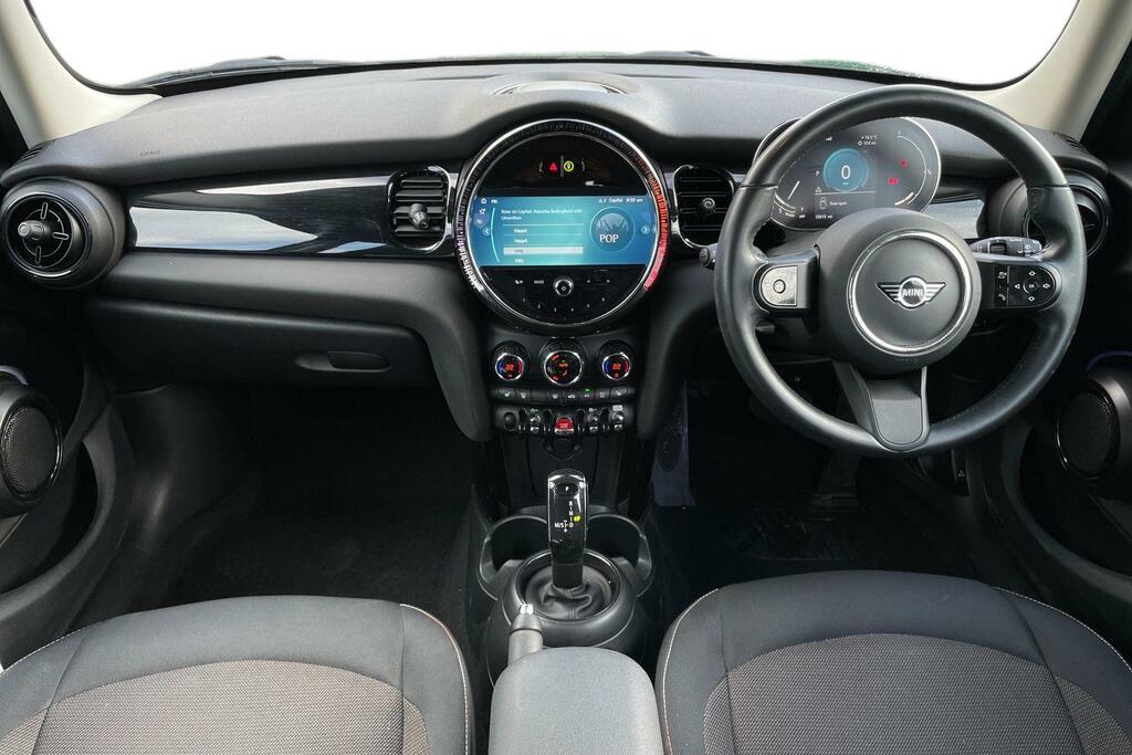 Mini Hatch 1.5 Cooper Classic AX23FNO Green #3