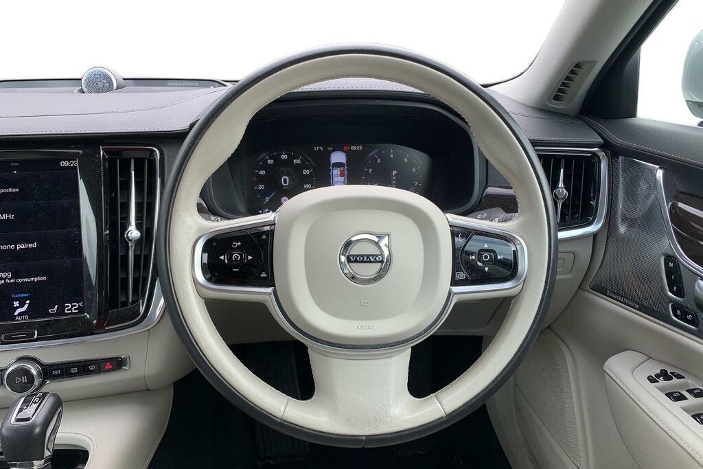 Volvo S90 2.0 T5 Inscription Plus Geartronic Silver #5