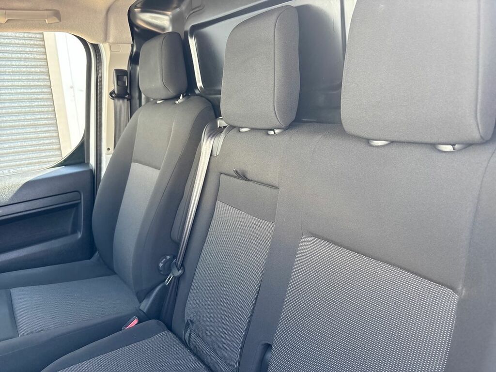 Peugeot E-Expert Expert 100Kw 75Kwh Grey #16