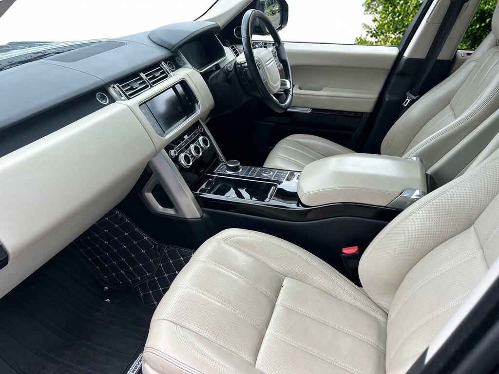Land Rover Range Rover Tdv6 Vogue 5-Door Black #10