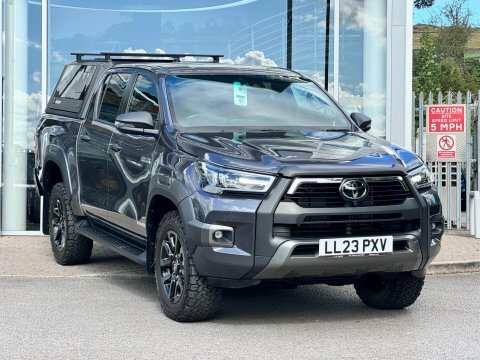 Toyota HILUX Invincible X 4Wd Grey