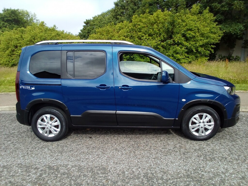 Peugeot Rifter Mpv 1.5 Bluehdi Allure Horizon Wheel Chair Access SE21ONV Blue #4