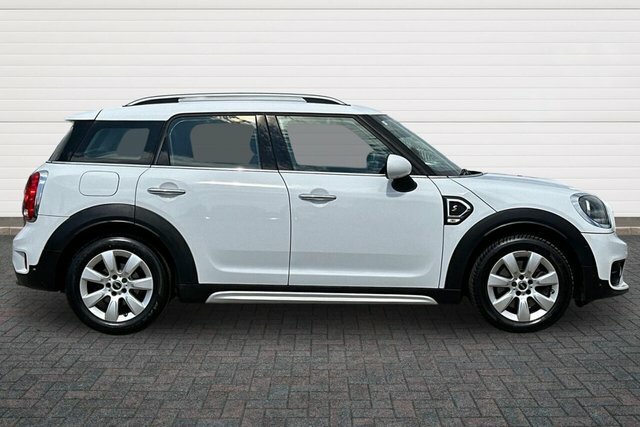 Mini Countryman Cooper Sd Suv White #2