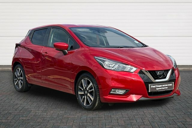 Nissan Micra Ig-t N-connecta Hatchback Red