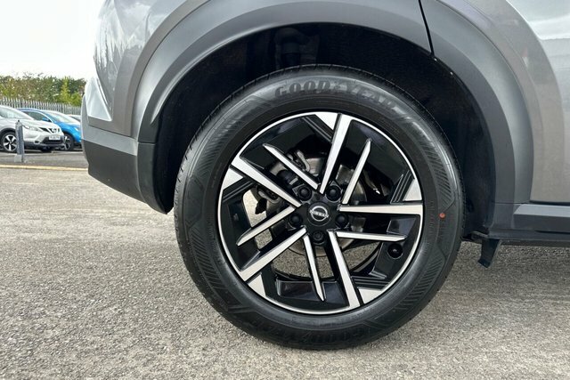 Nissan Juke 1.6 Hybrid N-connecta Black #22