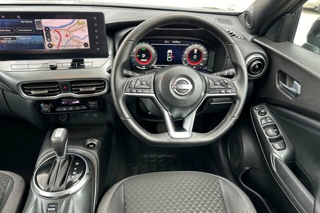 Nissan Juke 1.6 Hybrid N-connecta Black #12