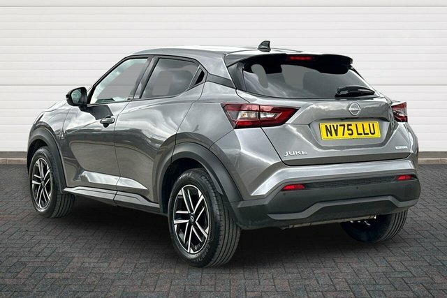 Nissan Juke 1.6 Hybrid N-connecta Black #5