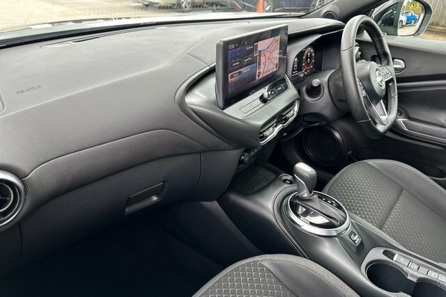 Nissan Juke 1.6 Hybrid N-connecta Black #15