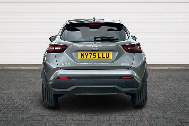 Nissan Juke 1.6 Hybrid N-connecta Black #4