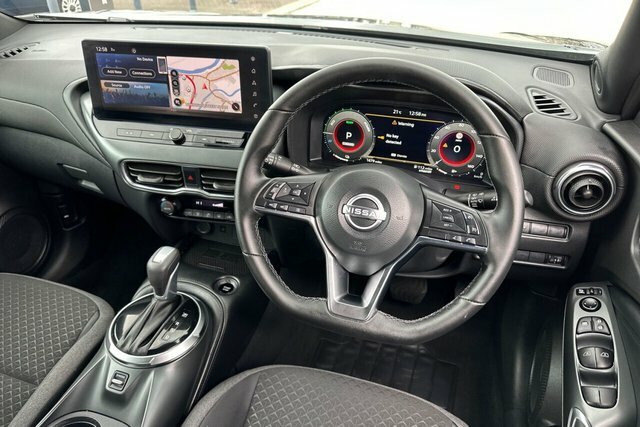 Nissan Juke 1.6 Hybrid N-connecta Black #10