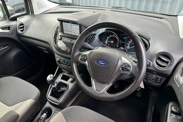 Ford Tourneo Courier Tourneo Courier Zetec Black #10