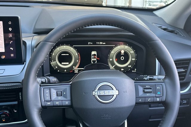 Nissan Qashqai 1.3 Dig-t Mh Tekna Blue #13