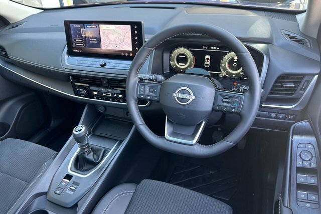 Nissan Qashqai 1.3 Dig-t Mh Tekna Blue #10