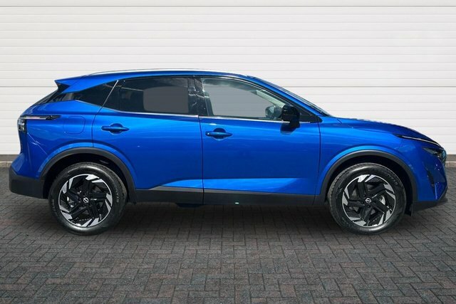 Nissan Qashqai 1.3 Dig-t Mh Tekna Blue #2