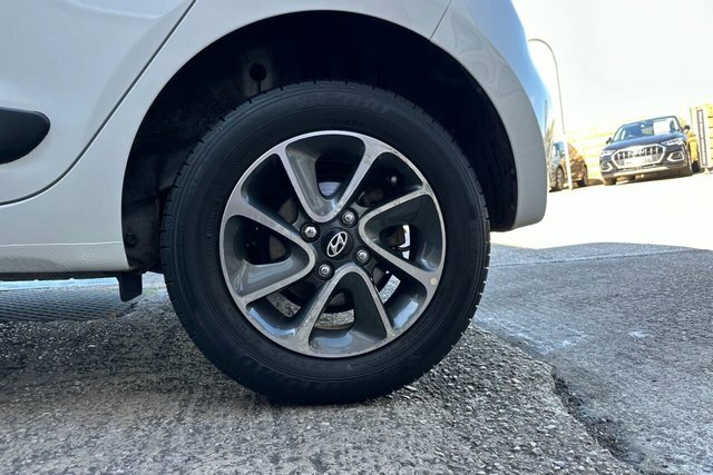 Hyundai I10 1.2 Premium Se Hatchback Euro 6 8 Grey #22