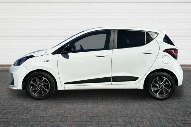 Hyundai I10 Go Se Hatchback White #6