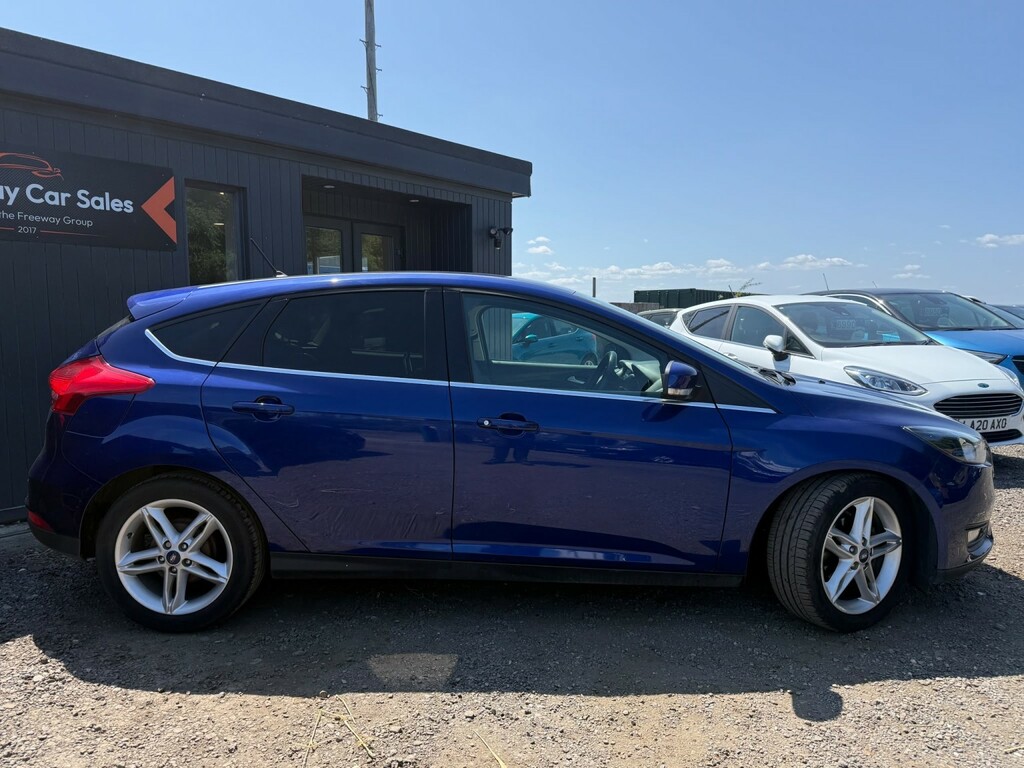 Ford Focus Hatchback 1.0T Ecoboost Zetec Edition Hatchback Blue #3