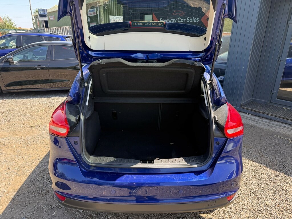 Ford Focus Hatchback 1.0T Ecoboost Zetec Edition Hatchback Blue #6