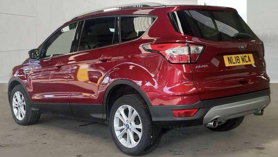 Ford Kuga Tdci Titanium Suv Powershift Euro 6 S Red #3