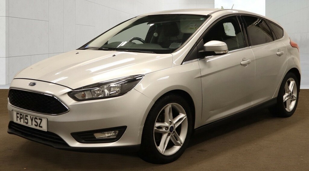 Ford Focus 1.6 Zetec Hatchback Powershift Euro 6 Silver