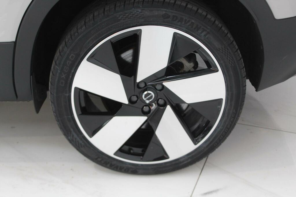 Volvo XC40 Plus Silver #6