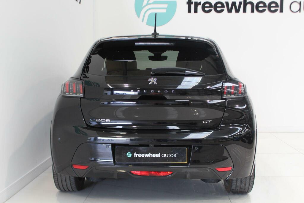 Peugeot e-208 50Kwh Gt Hatchback 136 Ps  #19