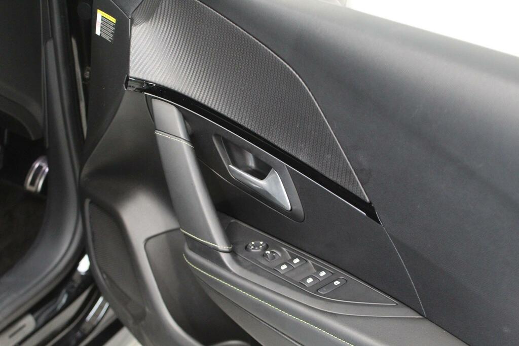 Peugeot e-208 50Kwh Gt Hatchback 136 Ps  #26