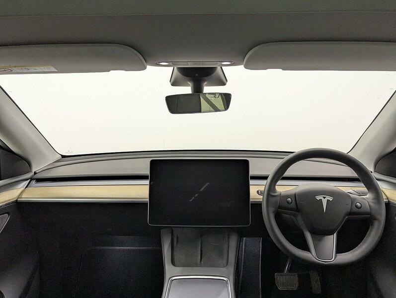 Tesla Model Y Long Range GN23XTD White #3
