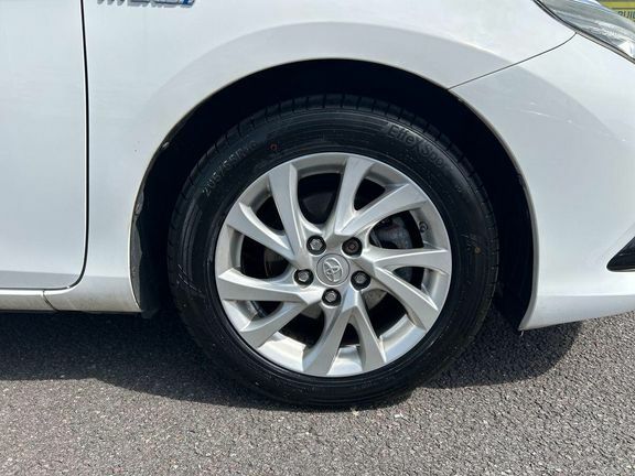 Toyota Auris 1.2T Excel Tss Cvt White #26