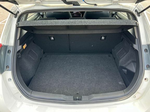 Toyota Auris 1.2T Excel Tss Cvt White #14