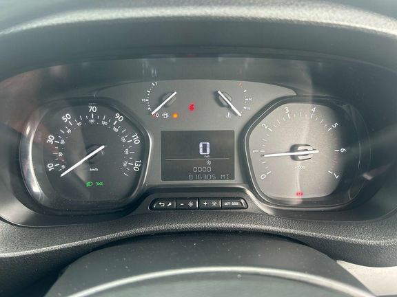 Toyota PROACE 1.5D 120 Icon Van Silver #12
