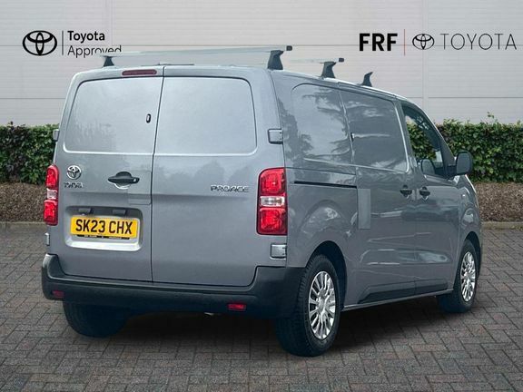 Toyota PROACE Icon L1 1.5M 120 Silver #2