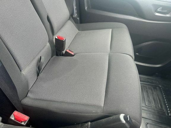 Toyota PROACE 1.5D 120 Icon Van Silver #18