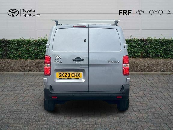 Toyota PROACE 1.5D 120 Icon Van Silver #27