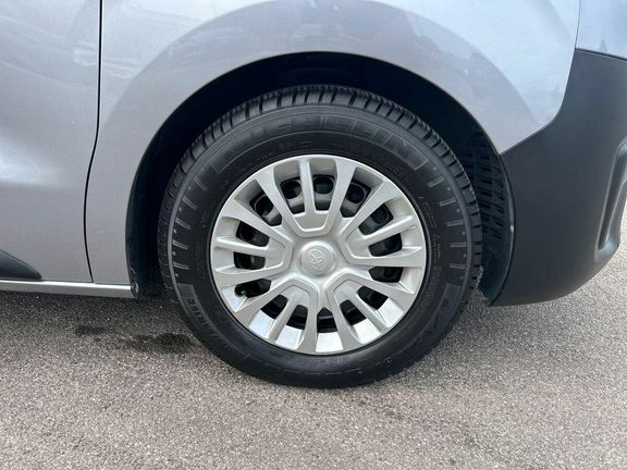 Toyota PROACE 1.5D 120 Icon Van Silver #26