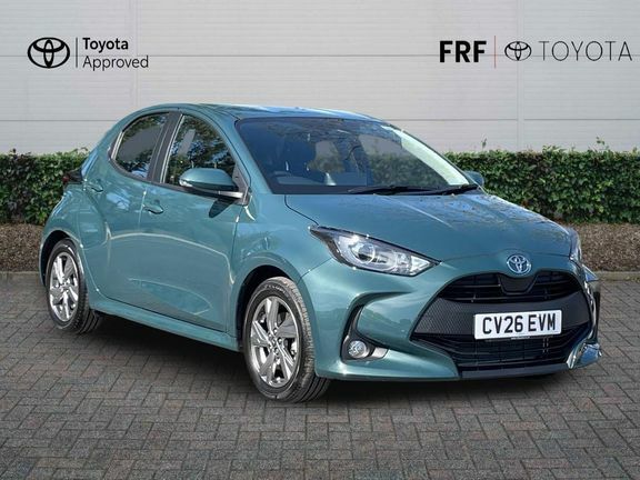 Toyota Yaris Icon Green