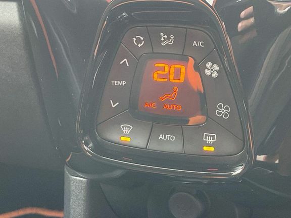 Toyota Aygo X X-trend Red #20