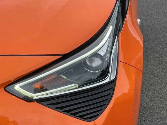 Toyota Aygo X X-trend Red #39