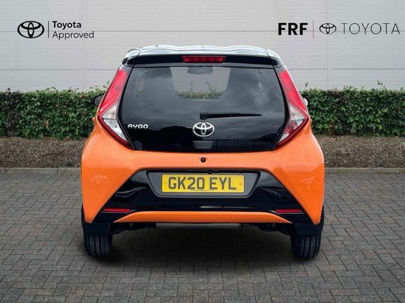 Toyota Aygo X X-trend Red #27