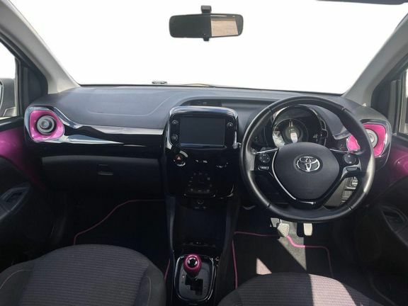 Toyota Aygo X Vvt-i X-cite X-shift Purple #8