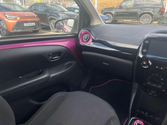 Toyota Aygo X Vvt-i X-cite X-shift Purple #29