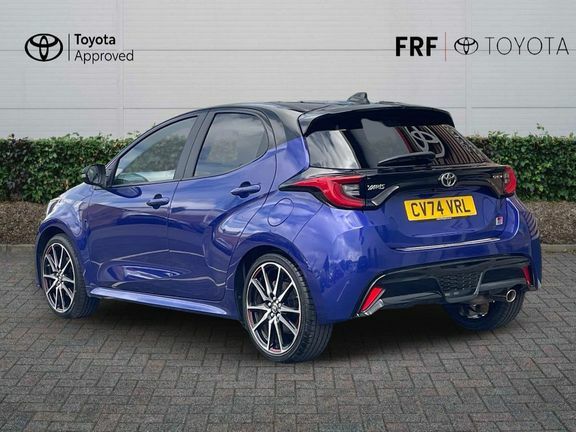 Toyota Yaris Gr Sport Bi-tone Blue #4