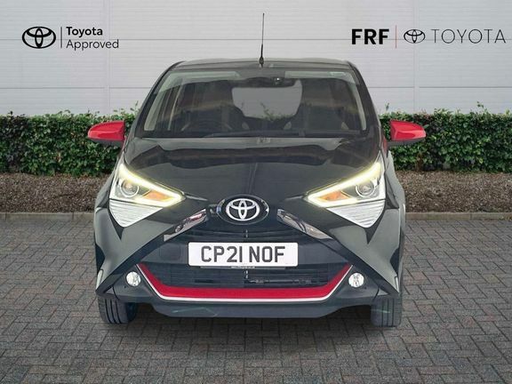 Toyota Aygo X X-trend White #24