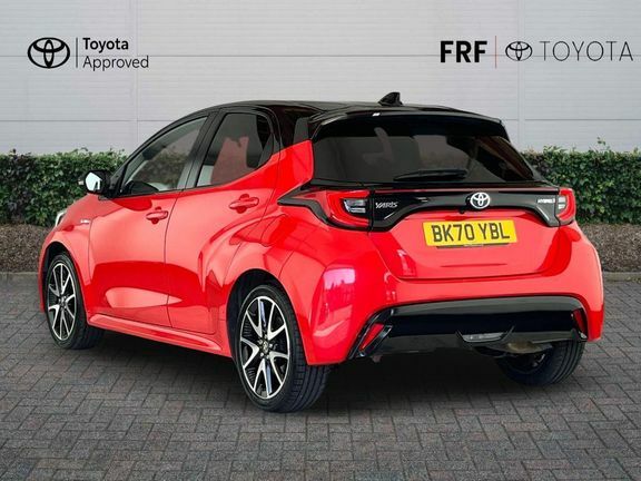 Toyota Yaris Yaris Launch Edition 1.5 Hybri  #4