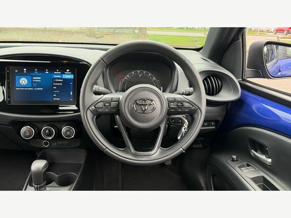 Toyota Aygo X Pure Automatic Blue #6